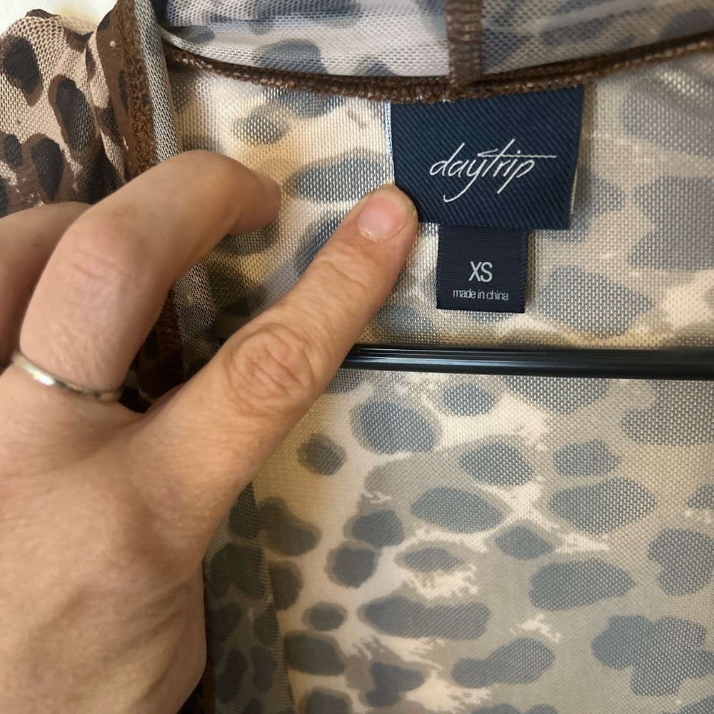 Daytrip Leopard Print Mesh long Line Open Front C… - image 5